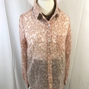 Forever 21 Peach Floral Button Down Ladies Blouse